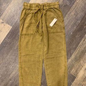 New Anthropologie Utility Joggers (Moss) XS